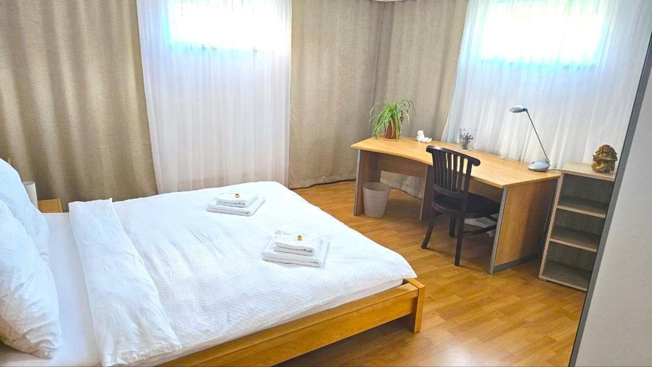 Dreamly Suites Oslip ภายนอก รูปภาพ